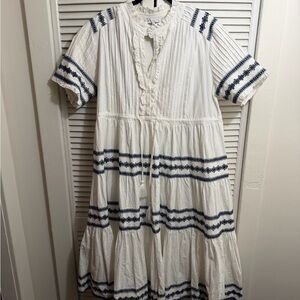 Ivy City Co White Midi Dress with Blue Embroidery